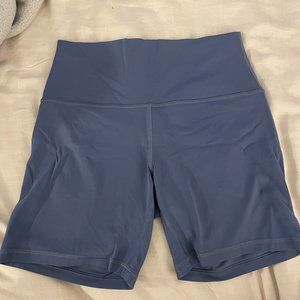 Lululemon Align shorts 6''